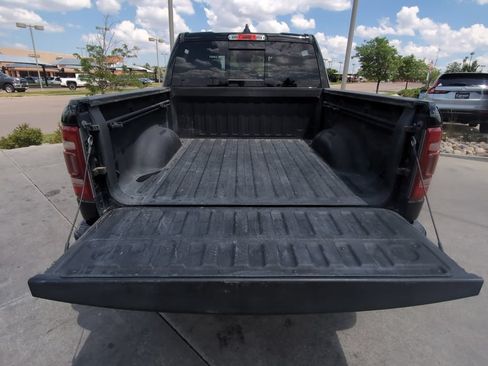 Used 2020 RAM 1500 Laramie w/ Sport Appearance Package AWD/4WD image 29