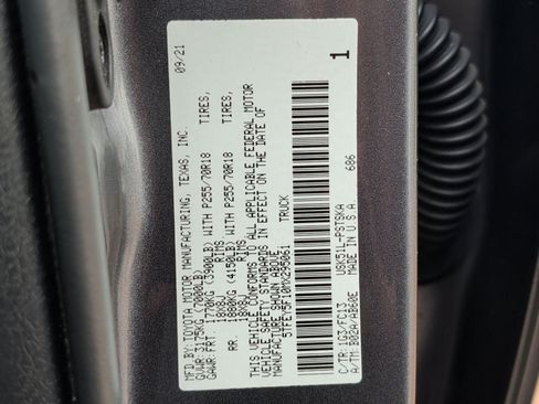 Used 2021 Toyota Tundra SR5 RWD image 27