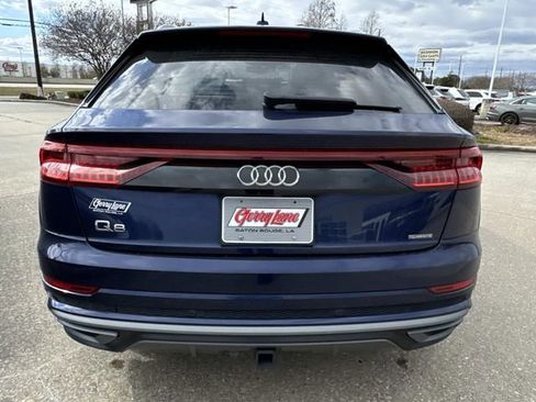 Used 2021 Audi Q8 Prestige w/ Prestige Package image 5
