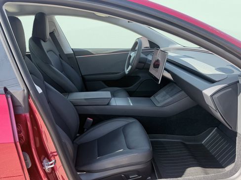 Used 2025 Tesla Model 3 RWD image 39