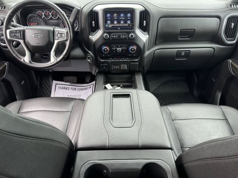 Used 2022 Chevrolet Silverado 1500 LT Trail Boss w/ Convenience Package II AWD/4WD image 25