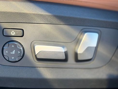 New 2026 BMW X5 xDrive40i w/ M Sport Package image 18