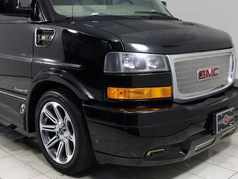 Used 2016 GMC Savana 2500 RWD image 37