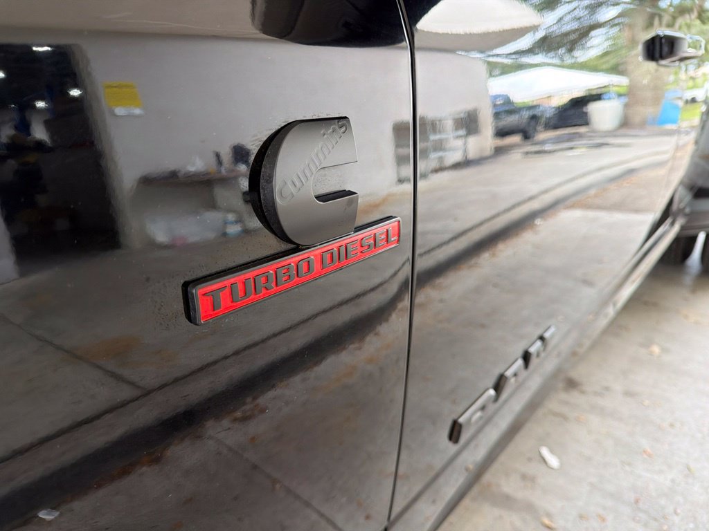 Used 2025 RAM 3500 Laramie AWD/4WD image 16