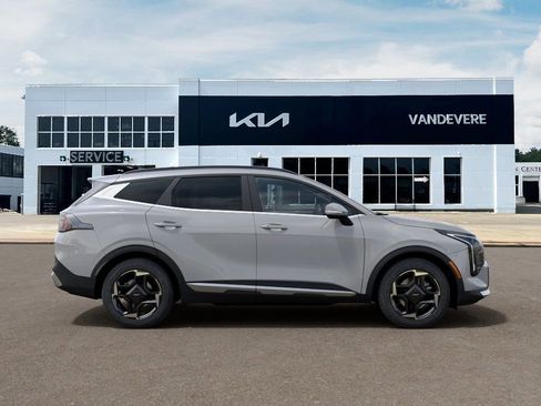 New 2026 Kia Sportage EX AWD/4WD image 9