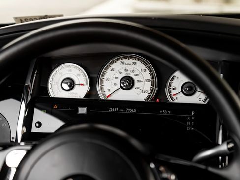 Used 2018 Rolls-Royce Wraith image 13