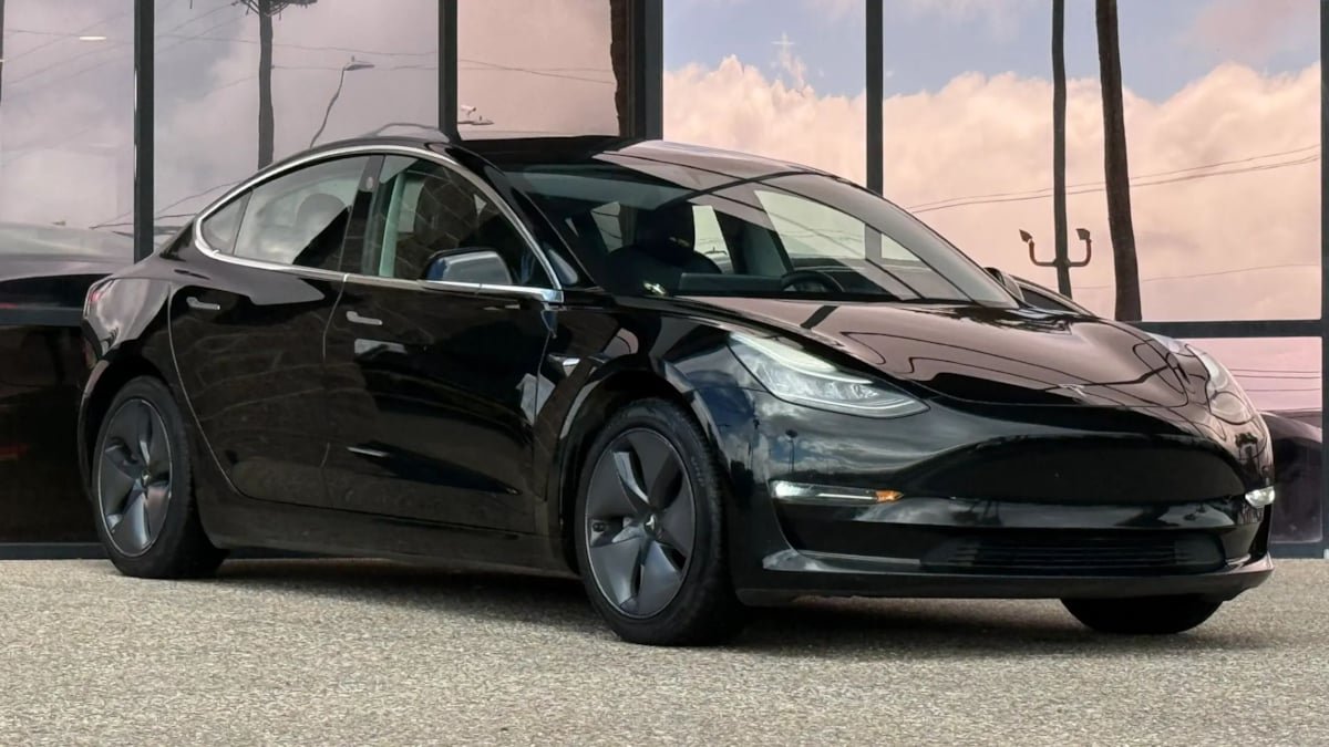 Used 2019 Tesla Model 3 Standard Range Plus RWD image 17