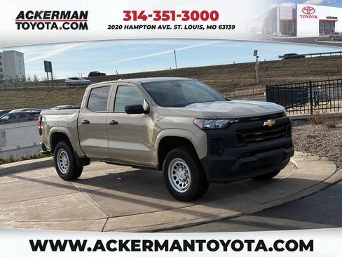 Used 2024 Chevrolet Colorado W/T image 1