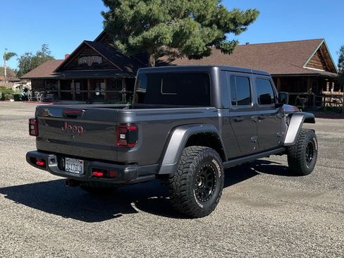 Used 2021 Jeep Gladiator Rubicon image 6