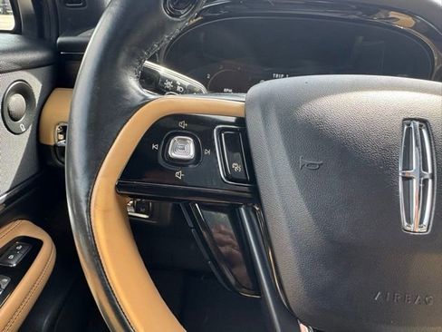 Used 2020 Lincoln Corsair Reserve w/ Equipment Group 202A image 28