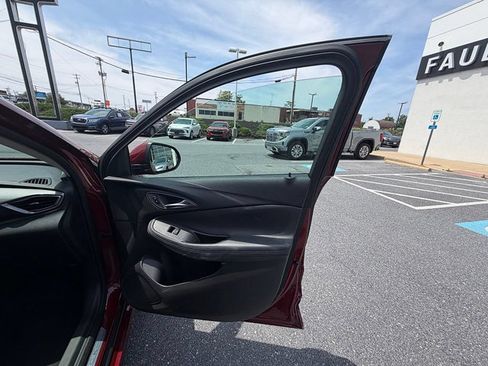 Used 2023 Buick Encore GX Select w/ Sport Touring Package FWD image 24