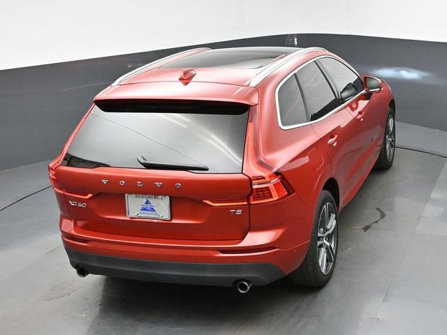 Used 2019 Volvo XC60 T5 Momentum w/ Multimedia Package FWD image 21