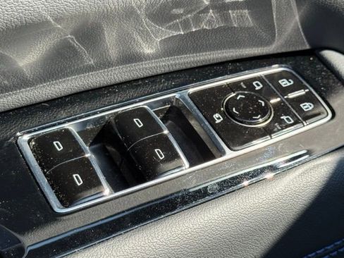 New 2026 Cadillac Escalade IQ Luxury 1 image 18