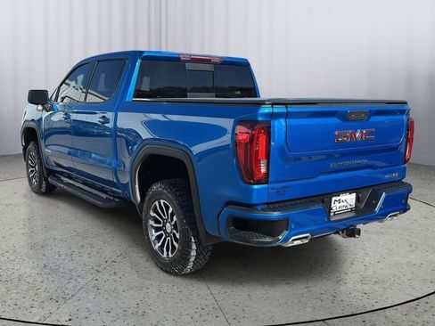 Used 2022 GMC Sierra 1500 AT4 w/ AT4 Premium Package image 3