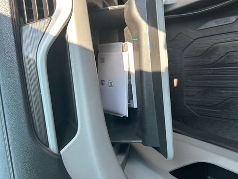 Used 2022 GMC Terrain SLE w/ Driver Convenience Package FWD image 61