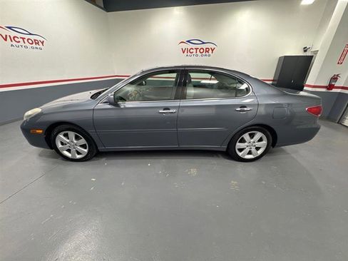 Used 2005 Lexus ES 330 FWD image 5