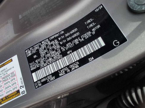 Used 2025 Toyota Land Cruiser w/ Premium Package AWD/4WD image 30