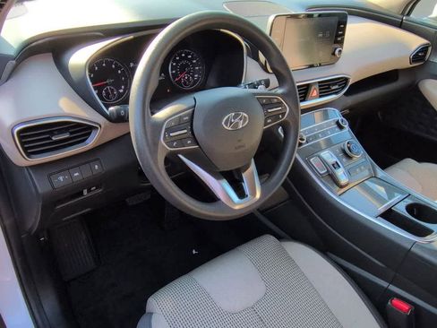 Used 2022 Hyundai Santa Fe SEL image 2