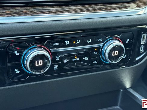 Certified 2022 GMC Sierra 1500 Elevation w/ Elevation Premium Package AWD/4WD image 22