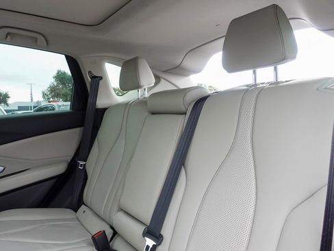 Certified 2025 Acura RDX w/ Technology Package image 26