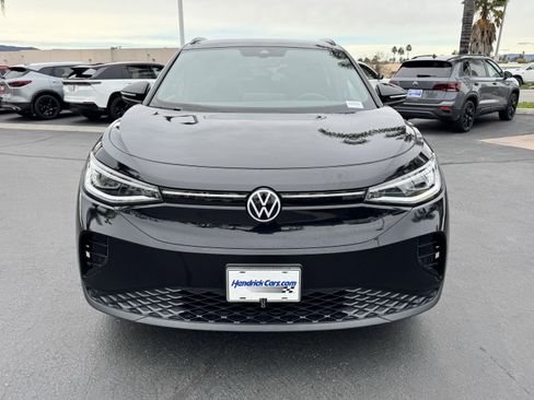 Certified 2023 Volkswagen ID.4 Pro S image 3