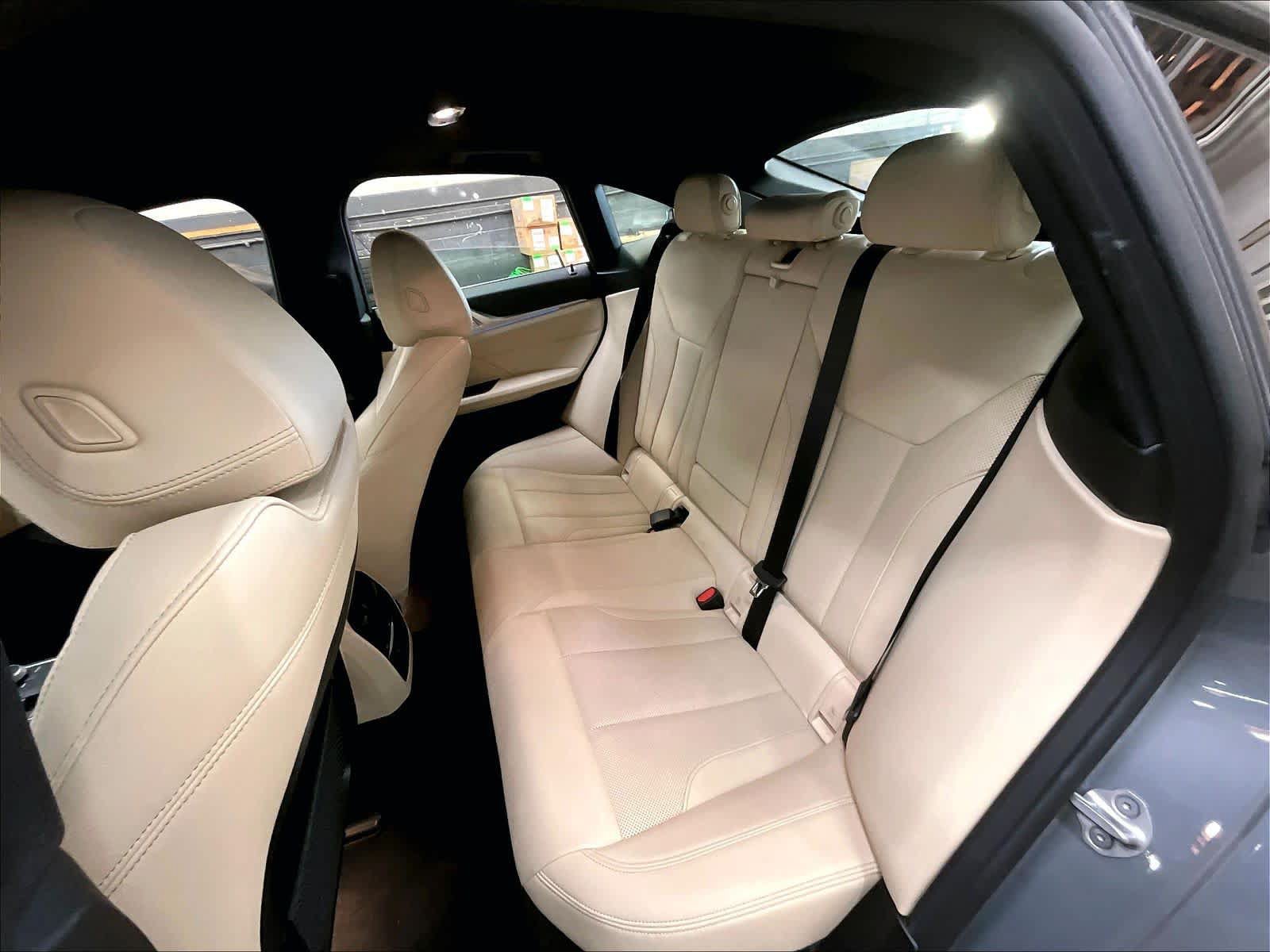 Used 2024 BMW i4 eDrive40 w/ Convenience Package RWD image 29