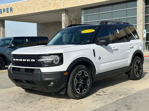 New 2025 Ford Bronco Sport Outer Banks w/ Outer Banks Tech Package+ image 32