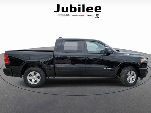 New 2025 RAM 1500 Big Horn AWD/4WD image 33