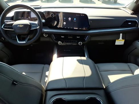New 2026 Chevrolet Suburban LT w/ Comfort Package RWD image 20