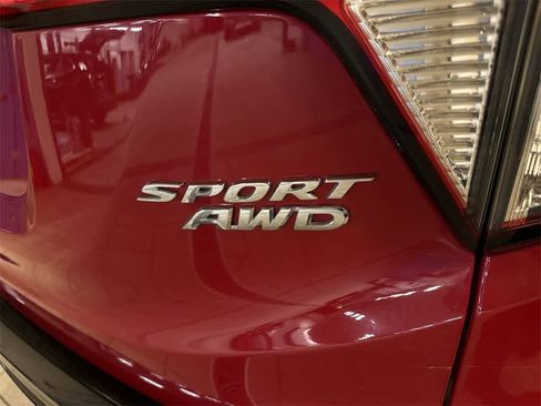Used 2020 Honda HR-V Sport image 25