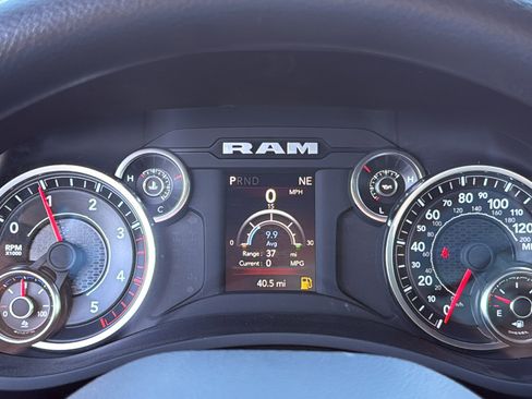 New 2024 RAM 5500 Tradesman image 22