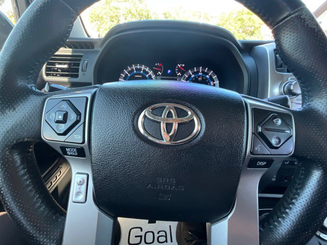 Used 2016 Toyota 4Runner Limited AWD/4WD image 11