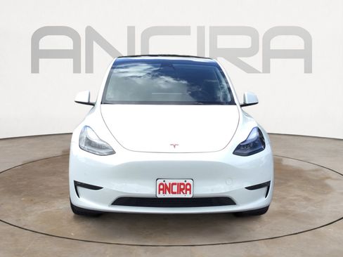 Used 2022 Tesla Model Y Performance AWD/4WD image 7