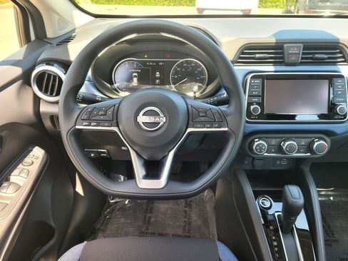 New 2025 Nissan Versa SV w/ Trunk Package FWD image 10