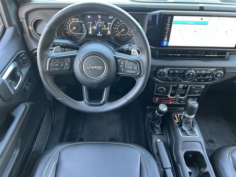 Used 2024 Jeep Wrangler Unlimited Rubicon 392 AWD/4WD image 33