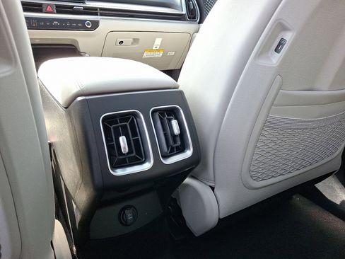 New 2026 Kia Sorento EX AWD/4WD image 8