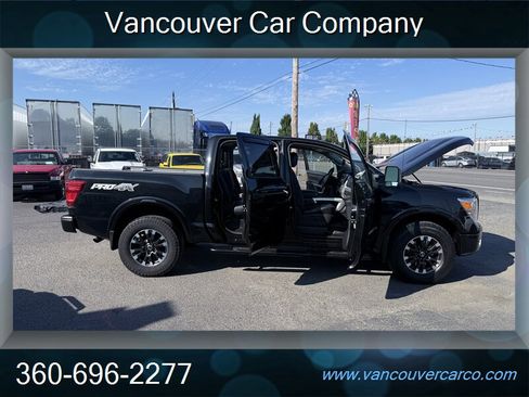 Used 2019 Nissan Titan PRO-4X w/ Pro-4x Convenience Package AWD/4WD image 12