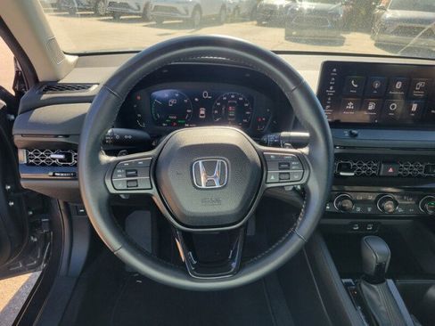 Used 2024 Honda Accord EX-L image 14