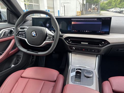 Certified 2025 BMW 430i RWD image 10