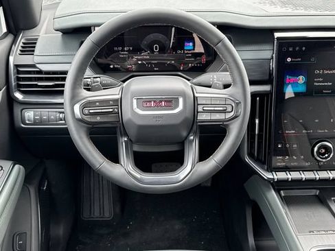 New 2026 GMC Acadia AT4 w/ Luxury Package AWD/4WD image 16
