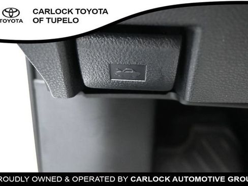 Used 2026 Toyota Tundra Platinum w/ TRD Off-Road Package AWD/4WD image 25