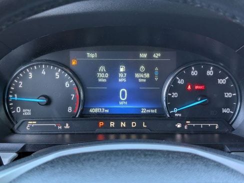 Used 2023 Ford Explorer XLT image 13