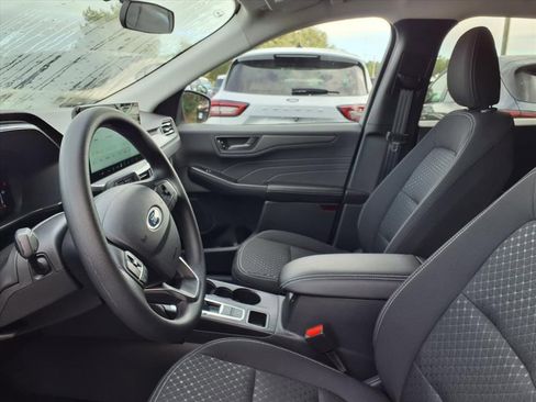 New 2025 Ford Escape Active image 10