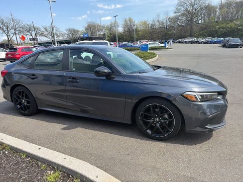 Used 2023 Honda Civic Sport image 15