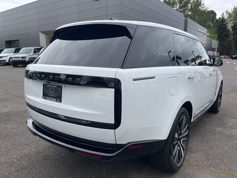 New 2026 Land Rover Range Rover Long Wheelbase SE AWD/4WD image 7