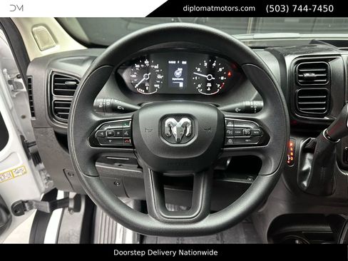 Used 2025 RAM ProMaster 2500 w/ Convenience Group image 22