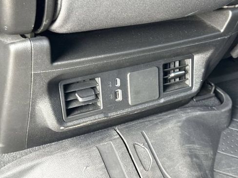 Used 2024 Chevrolet Silverado 2500 Custom w/ Custom Value Package AWD/4WD image 20