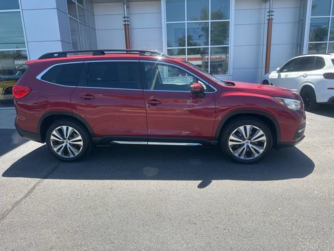 Used 2020 Subaru Ascent Limited w/ Technology Package AWD/4WD image 2