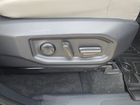 Used 2023 Toyota Tundra SR5 image 31