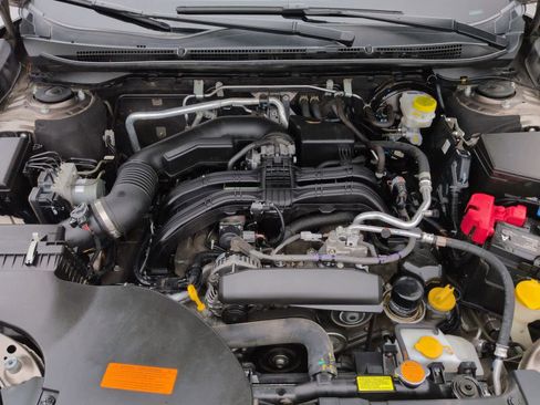 Used 2022 Subaru Outback Premium image 15